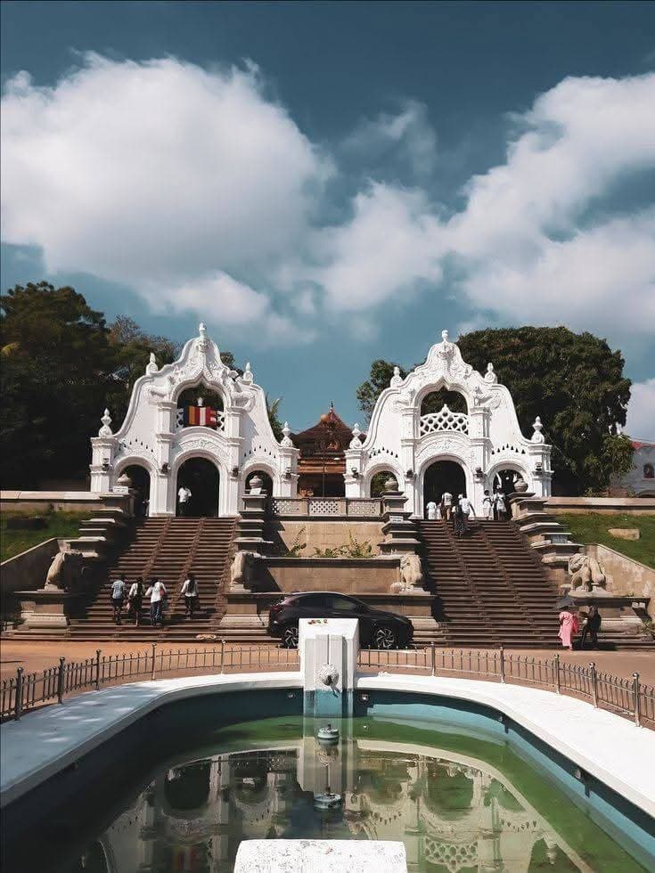 Kelaniya Raja Maha Viharaya